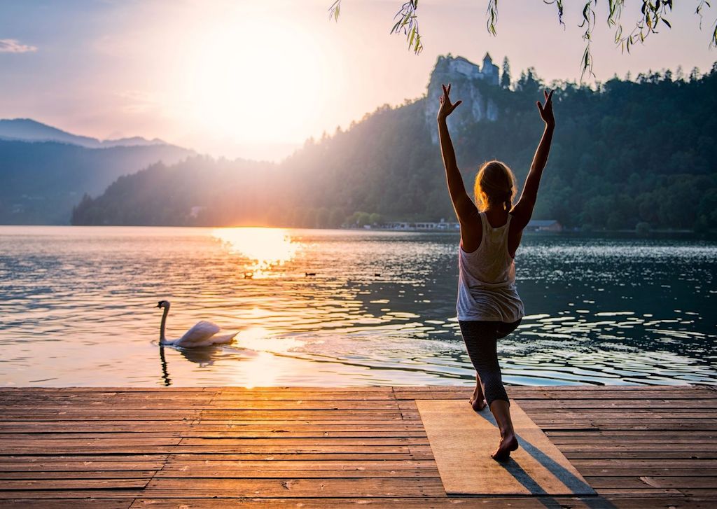 Series of postures to honor the Full Moon​