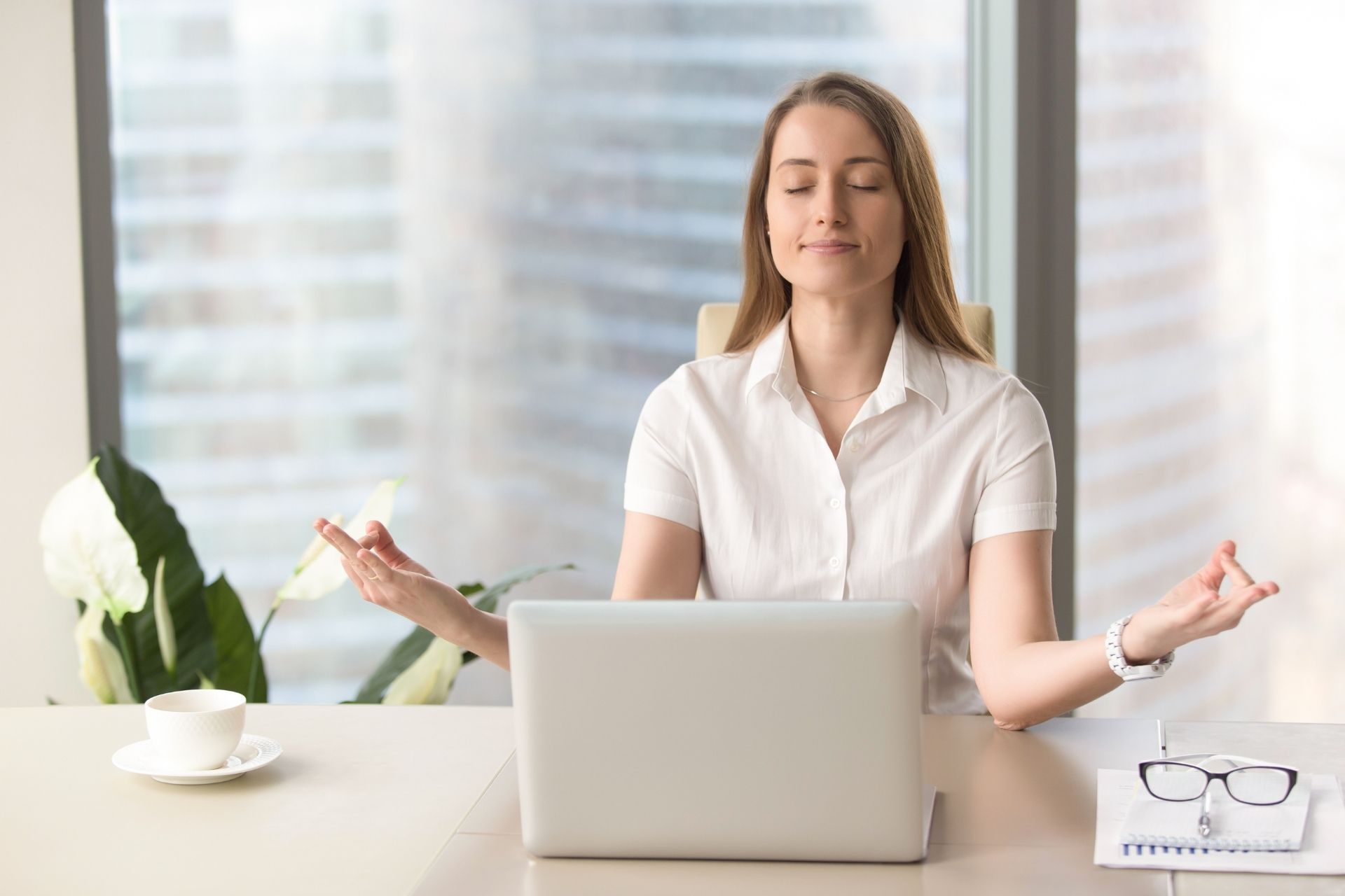 Why Yoga is Good for Office Workers (and how to do it effectively)