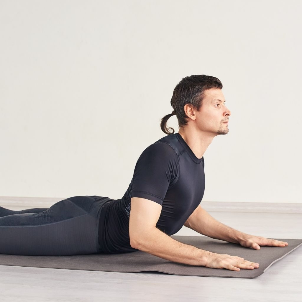 Similarities between Yoga and Pilates approach for posture improvement​