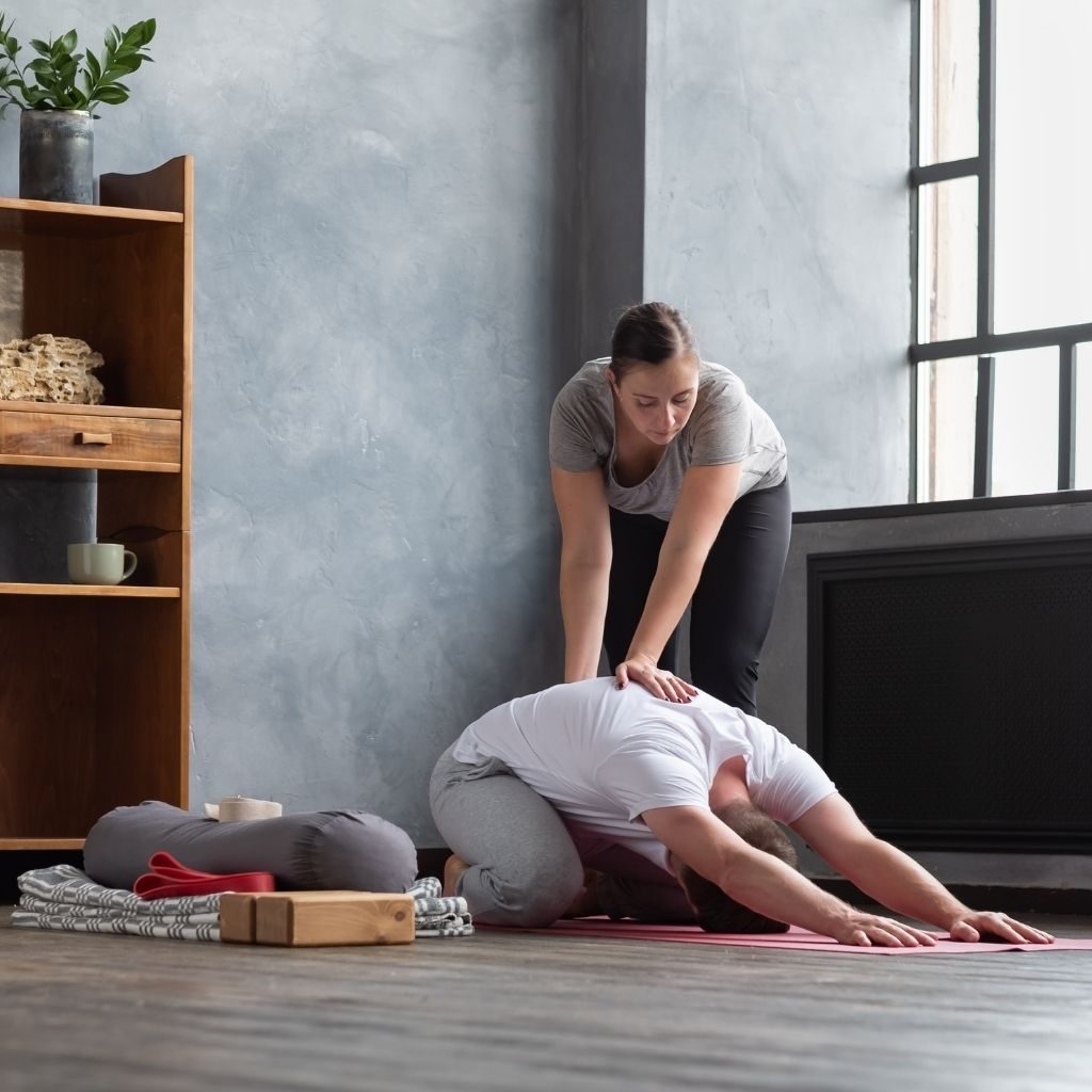 How Much Does a Personal Yoga Instructor Cost? (Avg in USA, Australia